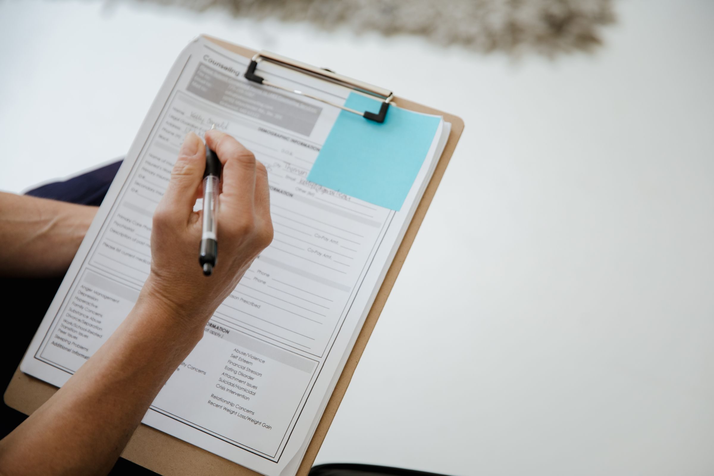 Questionnaire rempli au stylo